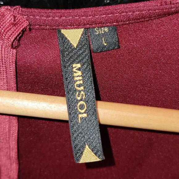 Miusol Womens Burgundy Short Sleeve Sheath Dress Size L Polyester & Elastane - Picture 3 of 5